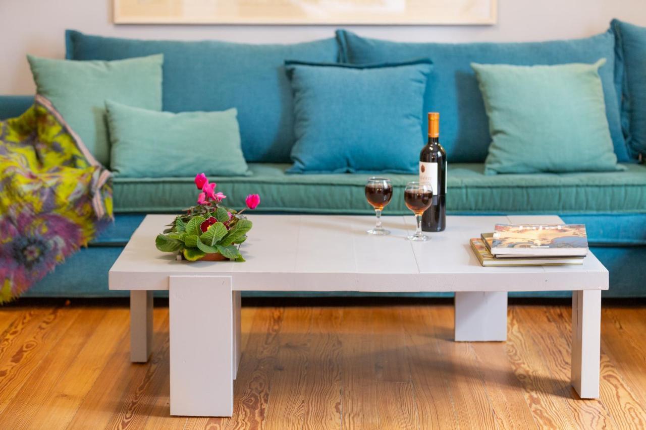 Hidesign Athens Apollon Luxury Apt In Plaka Acropolis Exteriör bild